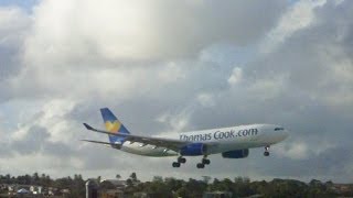 preview picture of video 'Thomas Cook 854 landing Barbados'