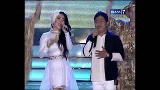 Download lagu Faank Wali Band Feat Syahrini (Ini RIndu) konser7 Trans 7 mp3 Download lagu Faank Wali Band Feat Syahrini (Ini RIndu) konser7 Trans 7 mp3