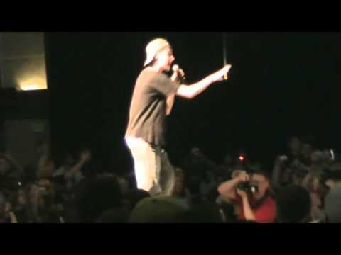 YUGI VS JADEN - LIVE AT OTAKON