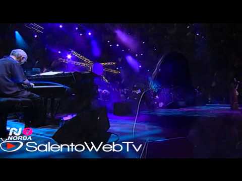 Concertone de La Notte della Taranta 2011: Nuvole Bianche di Alessia Tondo