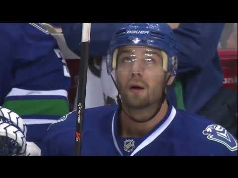 NHL   Dec.14/2013    Boston Bruins - Vancouver Canucks