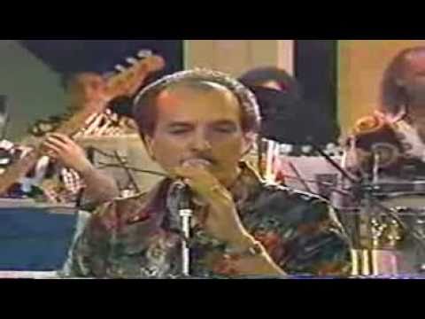 paquito guzman - 25 rosas en vivo control machine discplay