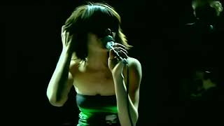 PJ Harvey - Taut (2004)