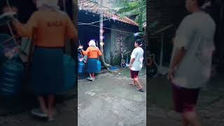 Download lagu Kumpulan tiktok viral 2020 kreaktif ambyar koplak lucu santuy ,semua usia , mp3