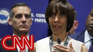 Baltimore mayor takes leave amid book deal scandal