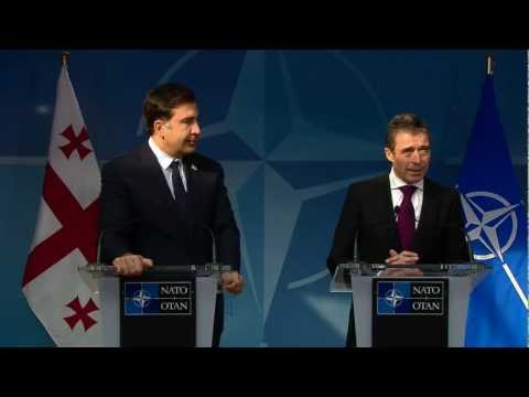 Secretario General de la OTAN - Punto de prensa conjunto con el Presidente de Georgia