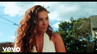 Kylie Morgan Outdoor Voices