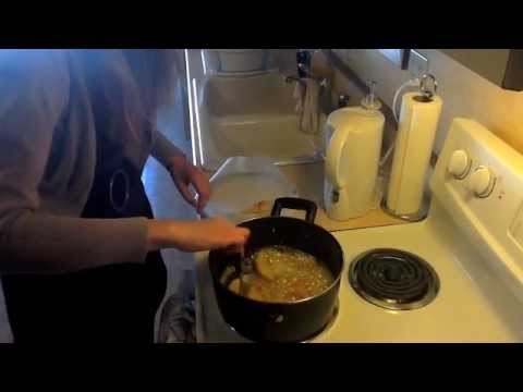 Baking Christmas Cookies: Klejner