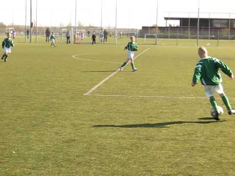 GVAV F4 - Oosterparkers F1 17-04-2010 (2).AVI