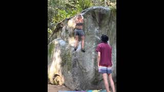 Video thumbnail de Leggo Arete, V2. Index