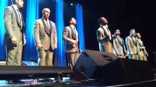 Straight No Chaser &quot;O Holy Night&quot; Off Mic