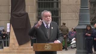 Ceremonia de inauguración del monumento a Pedro Aguirre Cerda, en directo desde la Plaza de la Const
