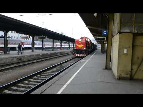 Zmiešaný vlak po ukončený jazdy na trati č 153 z Šiah do Zvolena 28.3.2015