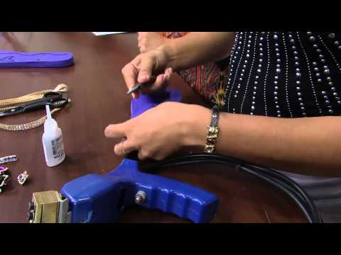 Mulher.com 06/05/2014 - Customização Sandalias por Andreia Bassan Parte 1