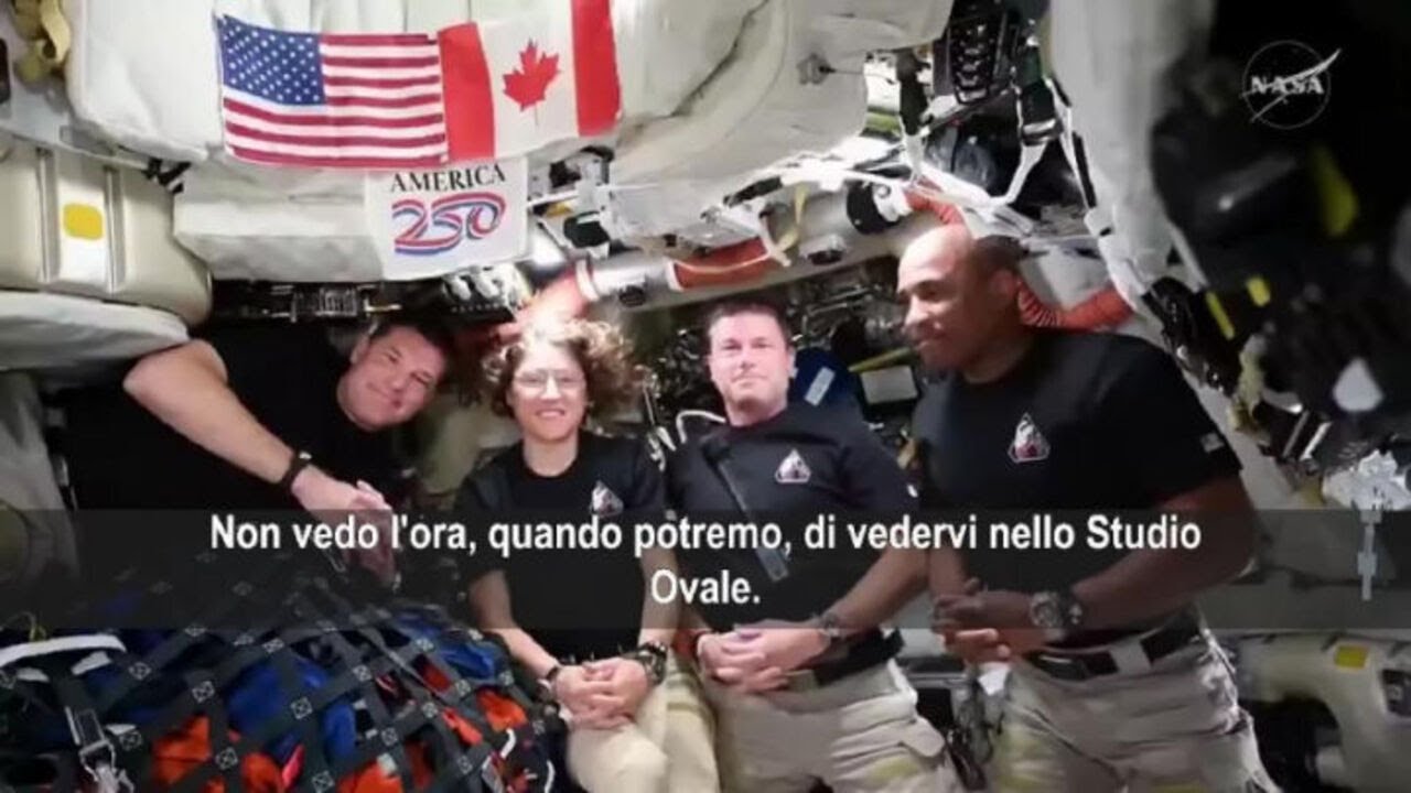 Trump agli astronauti di Orion: Non vedo l'ora di vedervi alla Casa Bianca