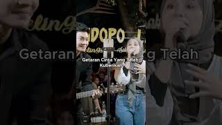 Download lagu PENONTON TERPESONA DENGAN NADA TINGGI YAYA !!! #trisuaka  #zinidinzidan #yayanadila  #trending mp3