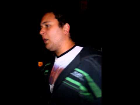 BEELZE-PODRIDO vs LUJO-SINAPH | SEMI | DESDE ABAJO