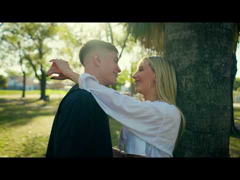 R jota , Nestor En Bloque , El Pesa 9 - UNA BOTELLA X TU AMOR - (Video Oficial)