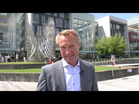 Welcome. Dean Henrik Bindslev. Faculty of Engineering, SDU