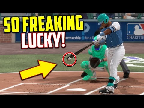 I Got So Freaking Lucky! MLB The Show 17 | Battle Royale