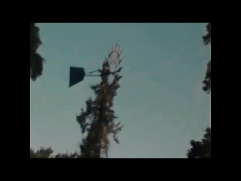 AKRATA - SEGUIR ASÍ (Official Video)