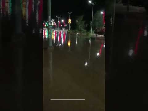 Floods inundate roads in southeastern Algeria