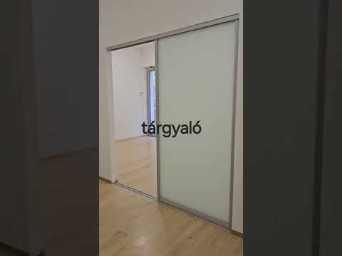 Eladó újszerű iroda földszinti, utcai, Budapest, IX. kerület 1 szoba 39 m² 43.5 M Ft
