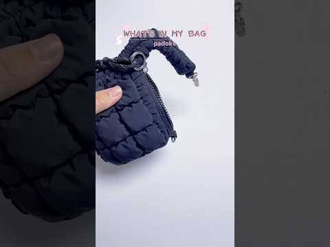 What’s in my puffer mini bag💕💄#bag #minibag #puffer #whatsinmybag #whatsinmypurse #bagcharm