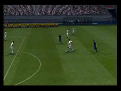 PES 2009 Official Guide - Off the Ball Movement