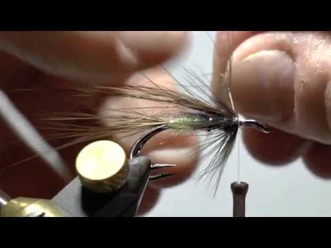 Ake lohiperho, Perhonsidonta - Mikko Halonen