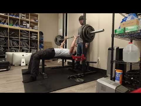 Is Louis Rossmann a weak beta male that can't outlift his employees?