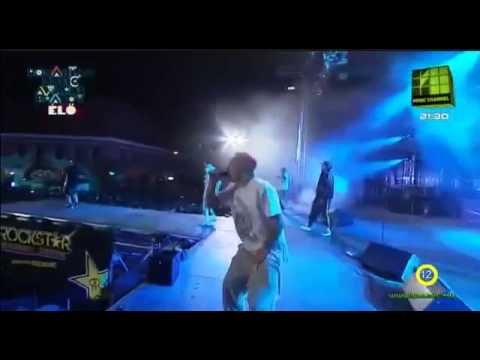 Alex Velea & Sisu - Spre Stele @ Romanian Music Awards ( 14.09.2013 )