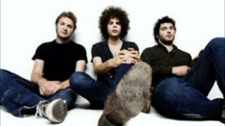 Wolfmother - Pyramid (bass line repeated)