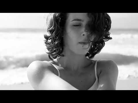 videodança "Duas, uma" (2012)