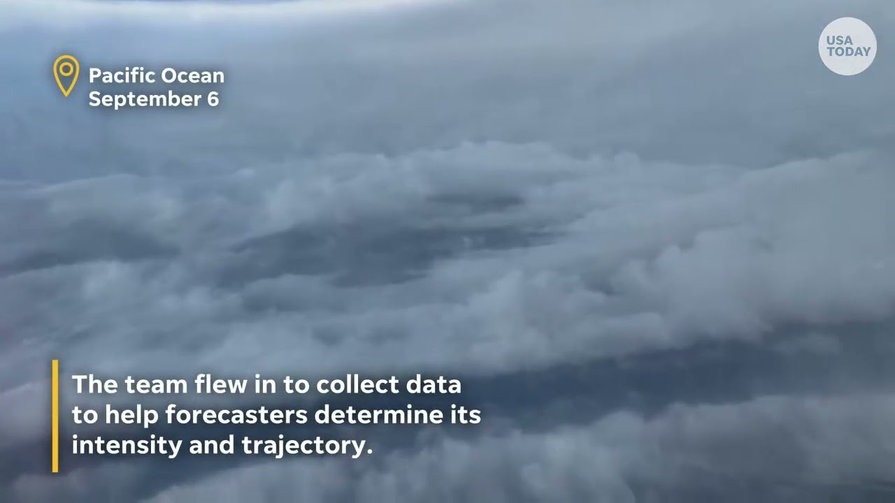 Hurricane Hunters fly through Hurricane Lowell's eye to gather storm data