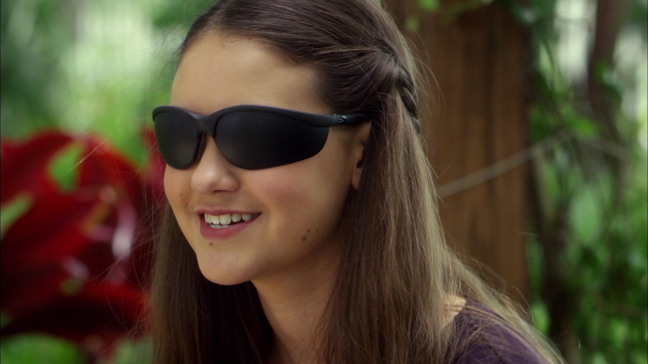 Trailer oficial de Menina dos Olhos