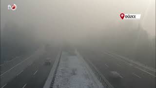 Anadolu Otoyolu'nun Düzce Geçişinde Sis Etkili Oldu