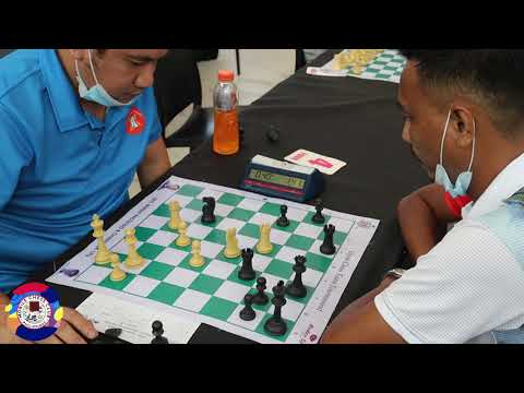 Blunder or Planado? Asuela exchange Queen for 2 rooks!