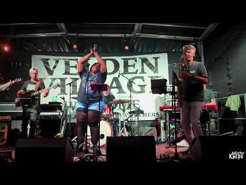 Emely Myles and Band Live Simply the Best