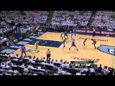 Flavio Tranquillo & Federico Buffa - Playoffs 2011: Hamed Haddadi
