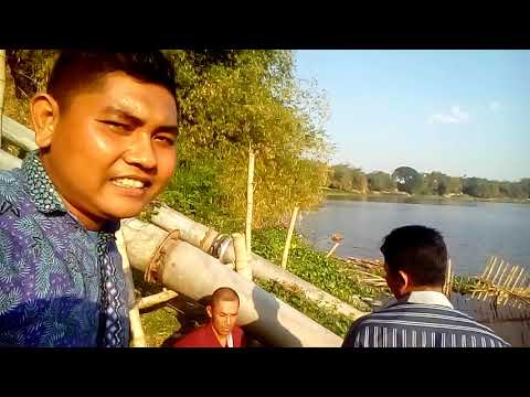 Tradisi MAKANI BAJOL dalam rangka sedekah bumi desa mojo terong.