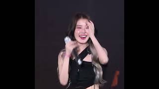 Download lagu Her english accent is so cool💗✨ #iu #leejieun #dlwlrma #kpop #viralvideo #ytshorts #fyp #iupalette mp3