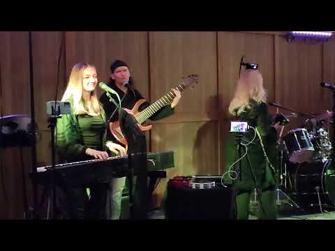 You Make Loving Fun - The Fleetwood Mac Experience