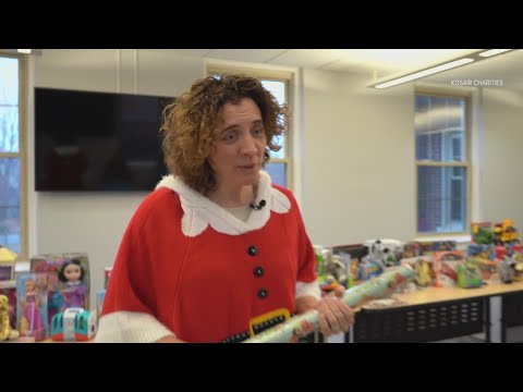 Jack Harlow's mom helps Kosair Charities volunteers become 'wrap stars'