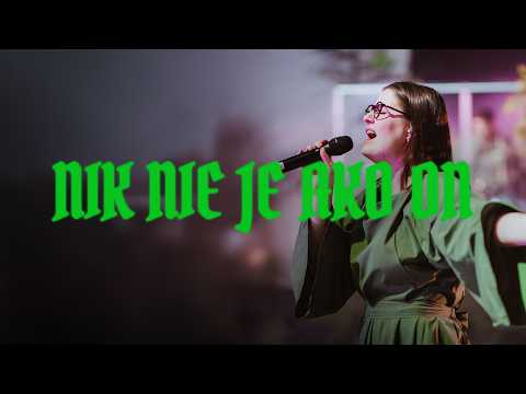 NIK NIE JE AKO ON - GODZONE, LAURA ŠARIŠSKÁ | Godzone tour 2025