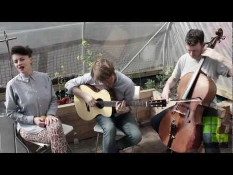 Acoustic: Aloosh Reveal Debut Album And Perform Wind For Kite Live Session Interview