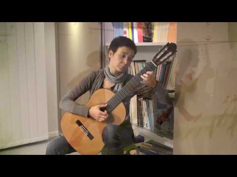 Tatiana Stachak - Walking on Clouds / Spacer z głową w chmurach