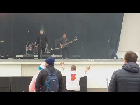 Fragment koncertu zespołu Specyficzni  1/9