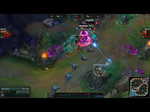 ABSOLUTE INSANE OUTPLAY BY A BRONZE IV ILLAOI MAIN VS PLAT YASUO KINGZZ29. DISGUSTING