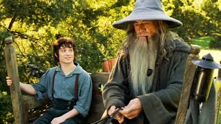 Frodo y Gandalf de paseo por la comarca - El Señor de los Anillos: La comunidad 